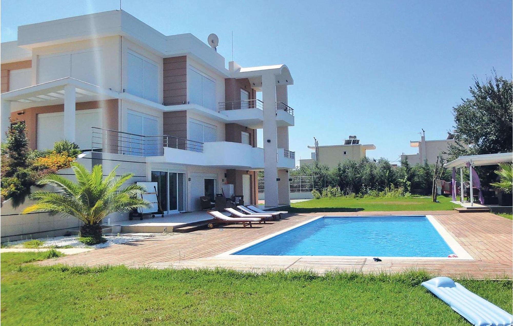 Lovely Home In Preveza With Outdoor Swimming Pool Kanali  Exterior photo